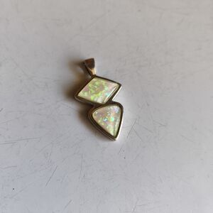 RARE Sterling Geometric Shape Opal Silver Pendant 1inx1.5in 7.1 Grams